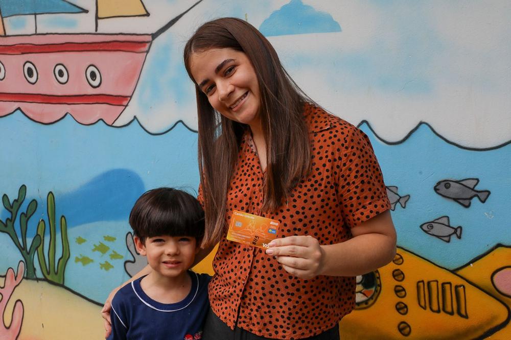 Capa da notícia: Cartão Creche dobra número de atendidos em quatro anos e chega a 10 mil crianças beneficiadas